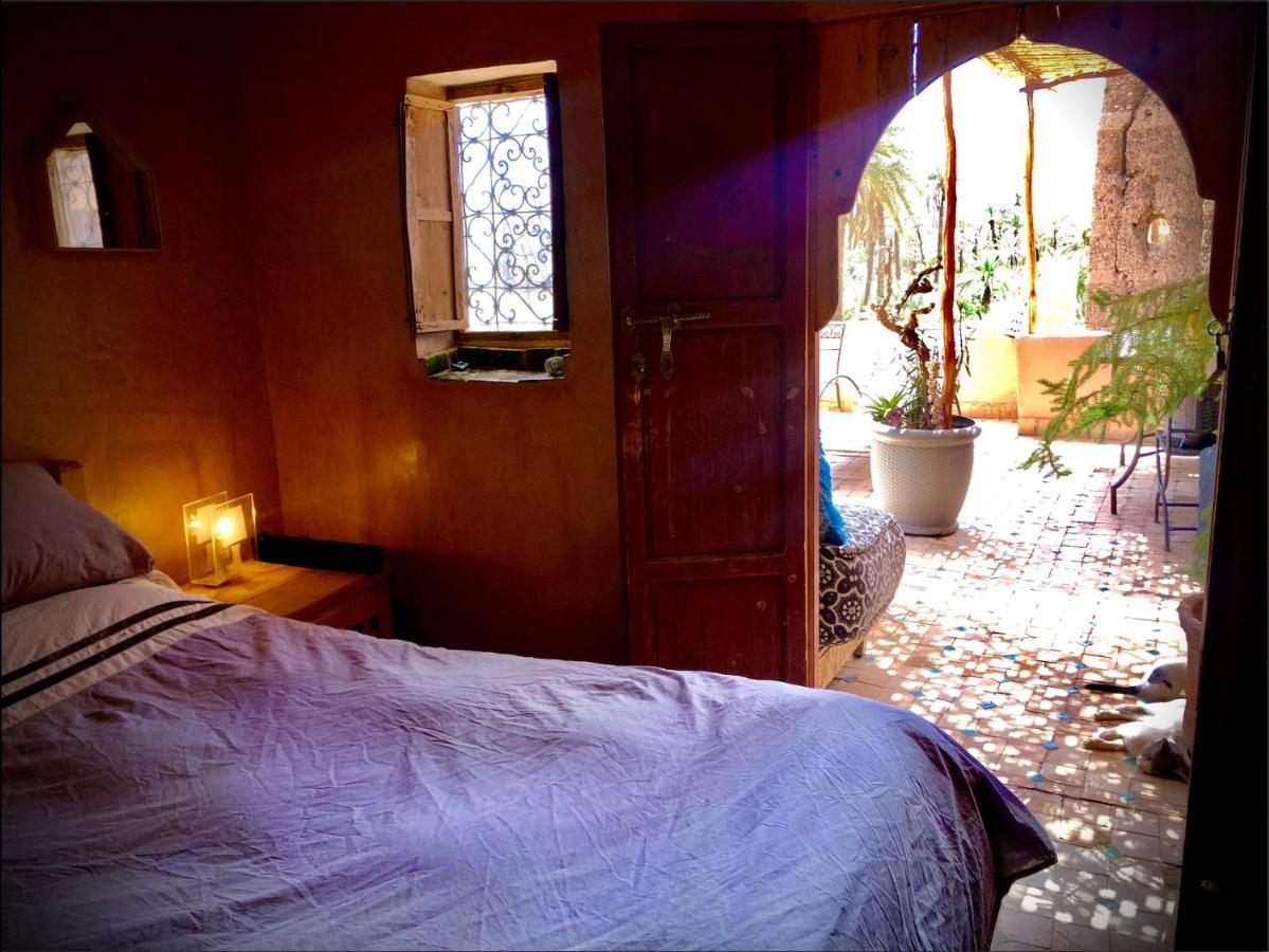 Maison D'Hote "J" Агдз Екстериор снимка